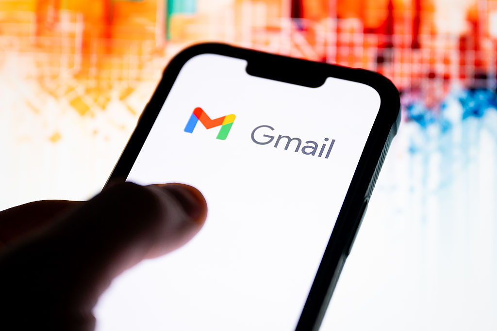Google’s Terrifying New Gmail Feature Lets You Secretly Erase Your Digital Identity
