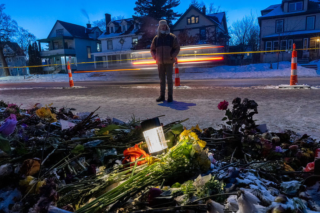 TOPSHOT-US-IMMIGRATION-ICE-SHOOTING