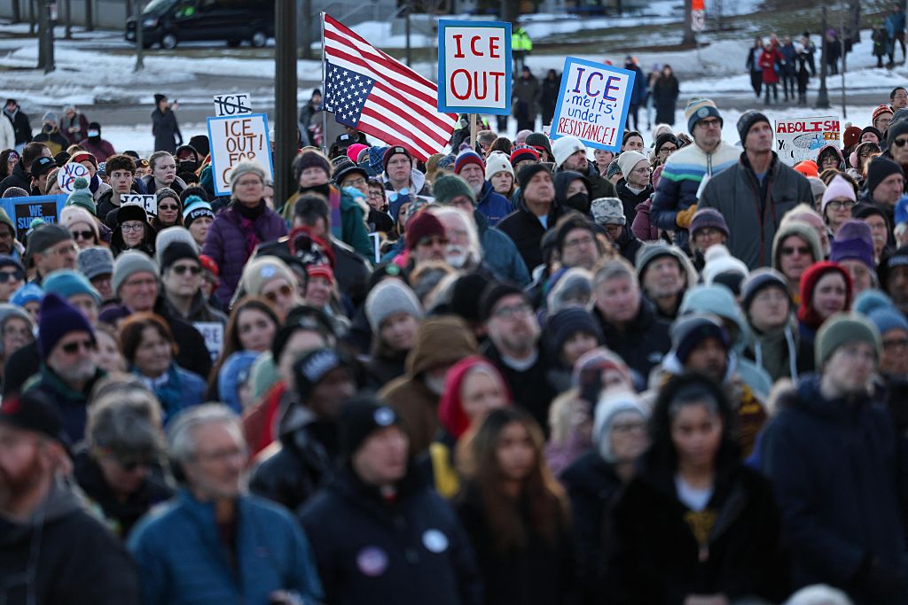 US-IMMIGRATION-ICE-SHOOTING