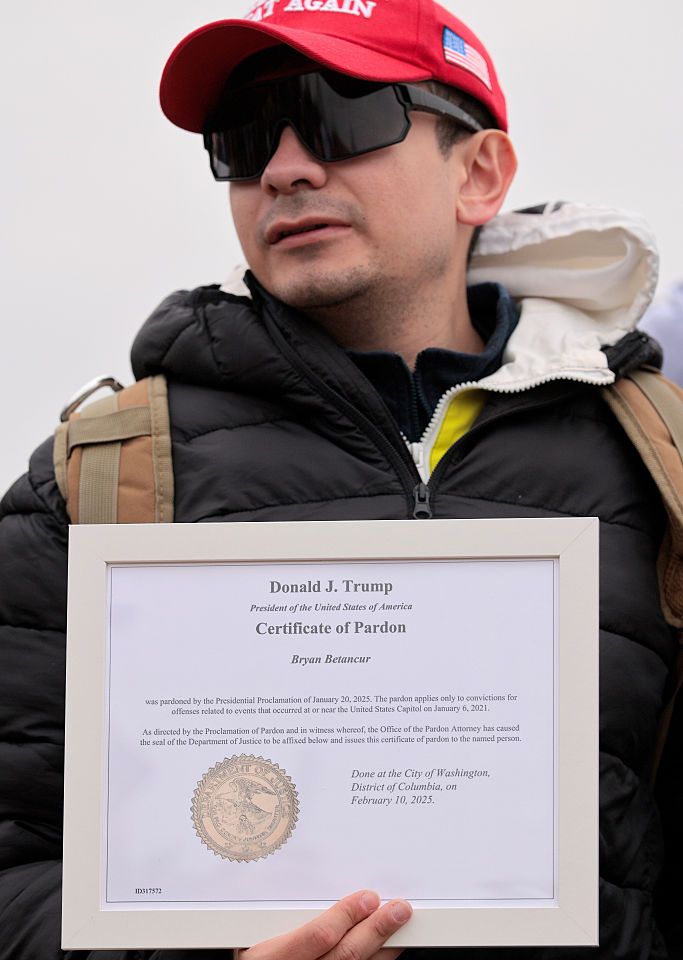 Jan 6 Rioter Arrested For Filming Himself Touching Women’s Hair