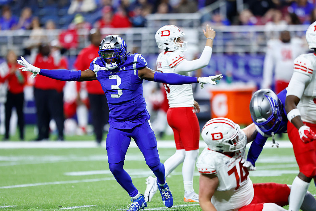 UFL: APR 13 DC Defenders at St Louis Battlehawks