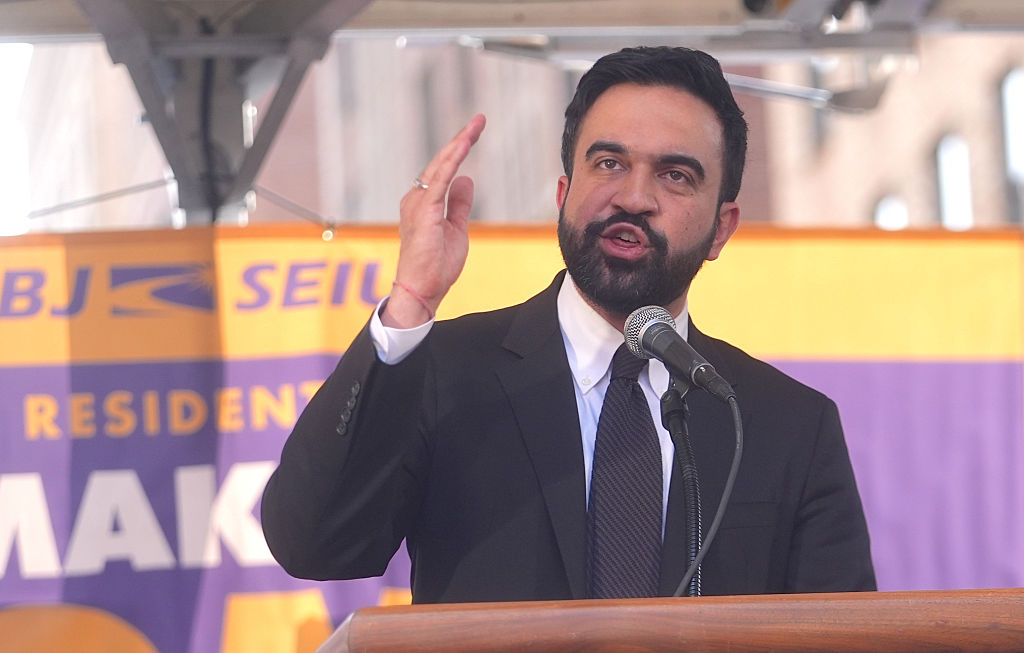 Thousands of 32BJ SEIU building service workers hold a major rally in NYC