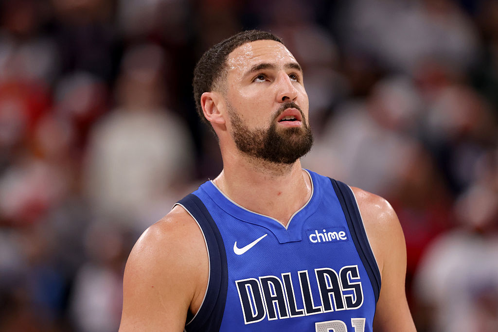 Dallas Mavericks v Los Angeles Clippers