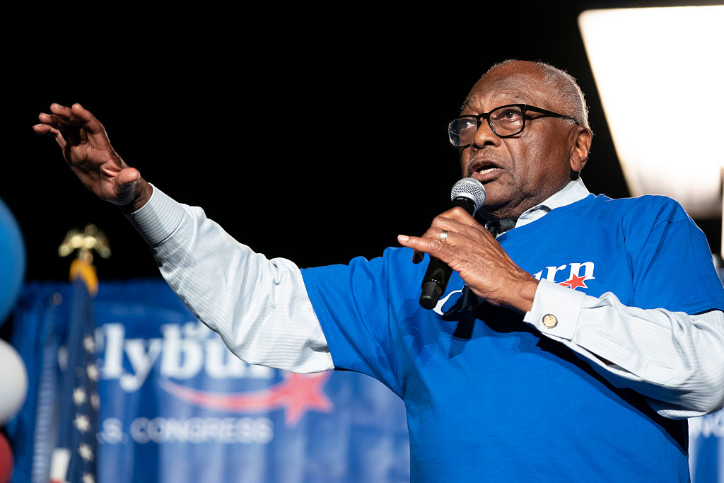 Rep. Jim Clyburn Hosts His Annual Fish Fry