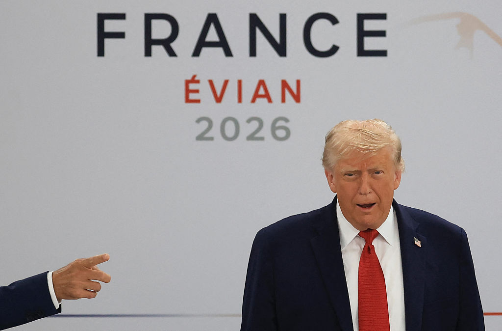 TOPSHOT-FRANCE-G7-POLITICS-DIPLOMACY
