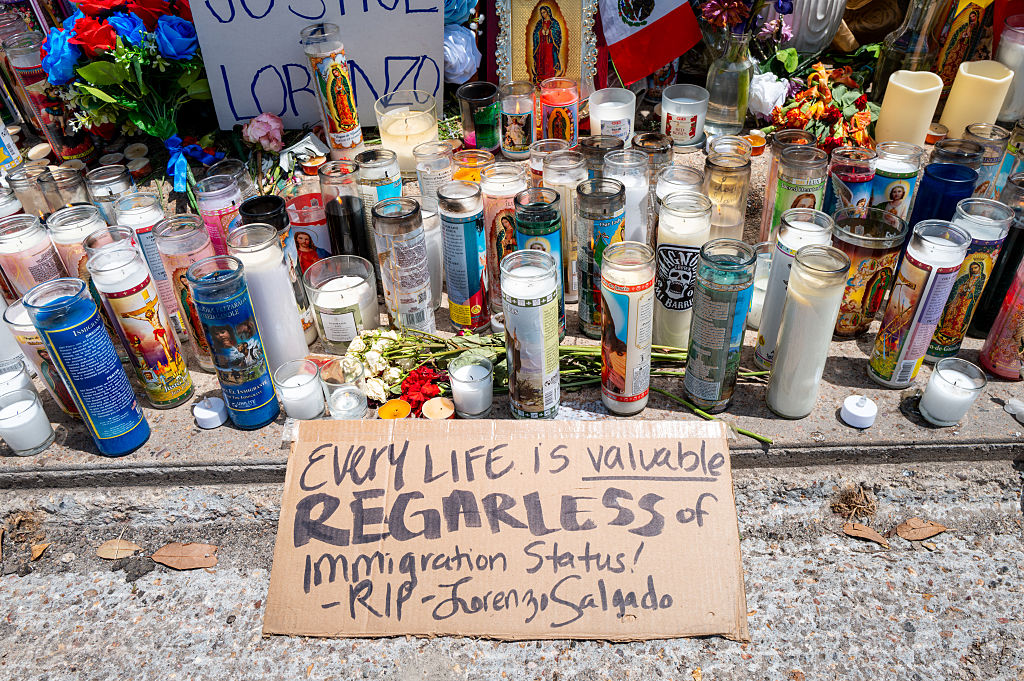 DHS Says Lorenzo Salgado Araujo Was Not ICE’s Intended Target, Witnesses Dispute Government’s Account Of Shooting