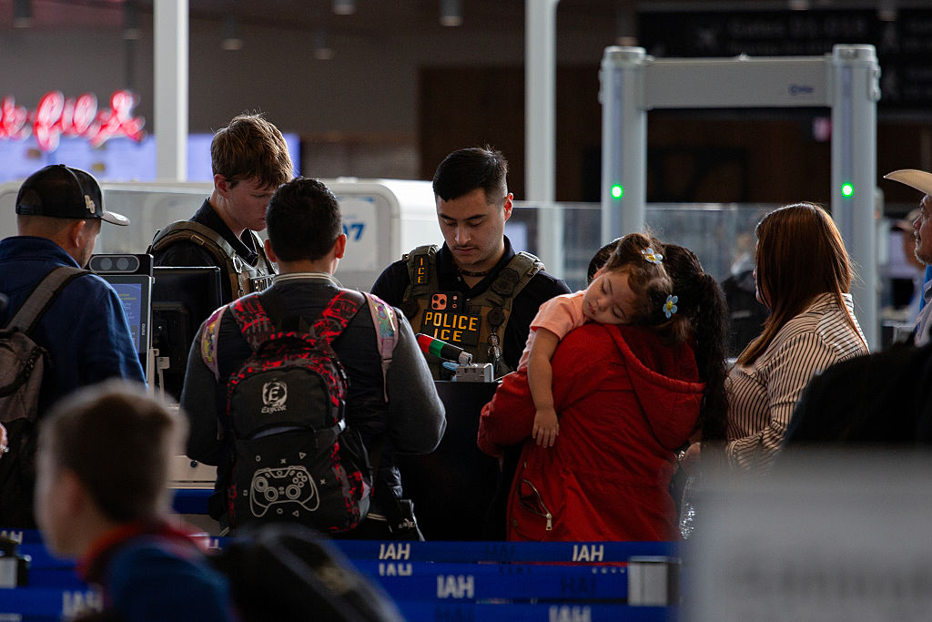Trump Sends ICE Agents To Airports As DHS Remains Unfunded