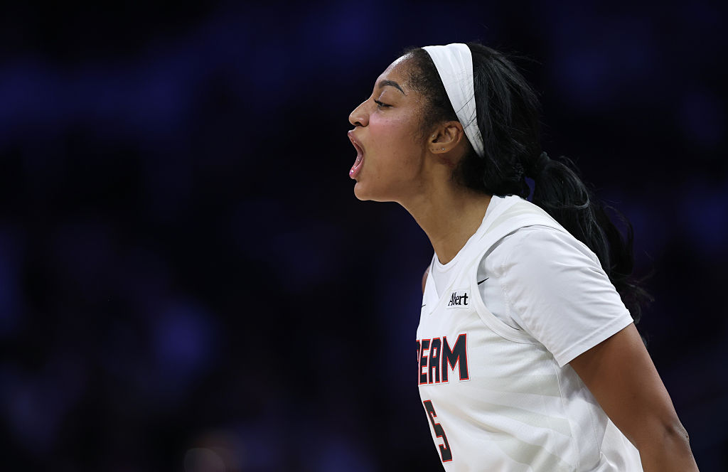Atlanta Dream v Los Angeles Sparks